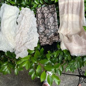 Elegant Cream and Brown Scarf Set